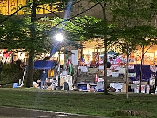 Protesters occupy PSU library as classes are canceled Tuesday