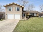 1860 Claremont Rd, Hoffman Estates IL 60169