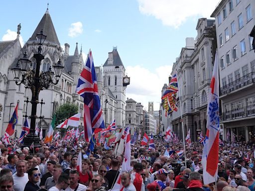 Thousands fill central London for Tommy Robinson rally