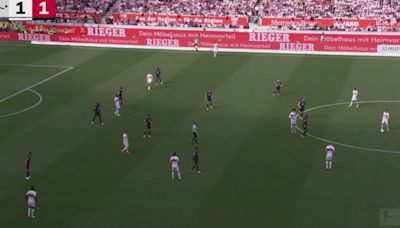 Hay jugadas que deciden fichajes y esta esta de Alphonso Davies podría ser una de ellas