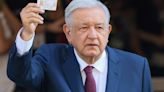 Elecciones presidenciales en México: López Obrador ya votó y envió «ánimo» - Diario Río Negro