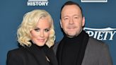 Jenny McCarthy Decorates Home as Valentine's Day Surprise for Donnie Wahlberg: 'She Got Me!'