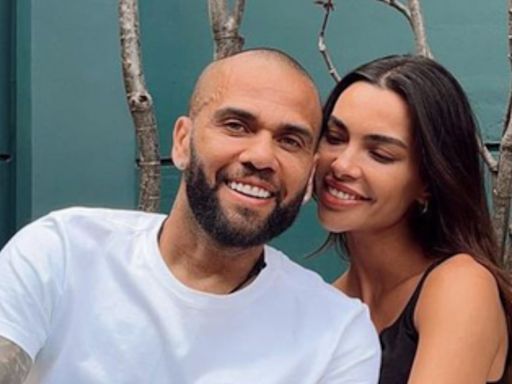 Las vacaciones de Dani Alves y Joana Sanz: “A quien le moleste, que no mire”