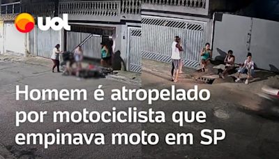 Motociclista empina moto, perde o controle e atropela homem na calçada em São Paulo; vídeo