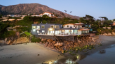 It’s Always Summer at This $8M Malibu Beach House