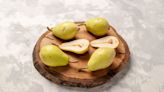 Dietista especializada en cáncer explica por qué la pera es su fruta favorita para disminuir el riesgo de esta enfermedad