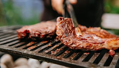 How Many Times Should You Flip A Steak?