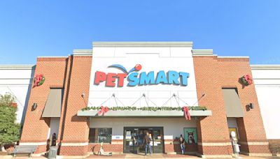 Animal Welfare League Investigates Multiple Dog Deaths at Potomac Yard PetSmart Hotel in Alexandria