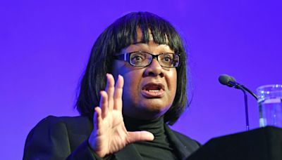 Diane Abbott to be 'rubber-stamped' to stand as Labour MP in London amid 'more lies from Starmer' row