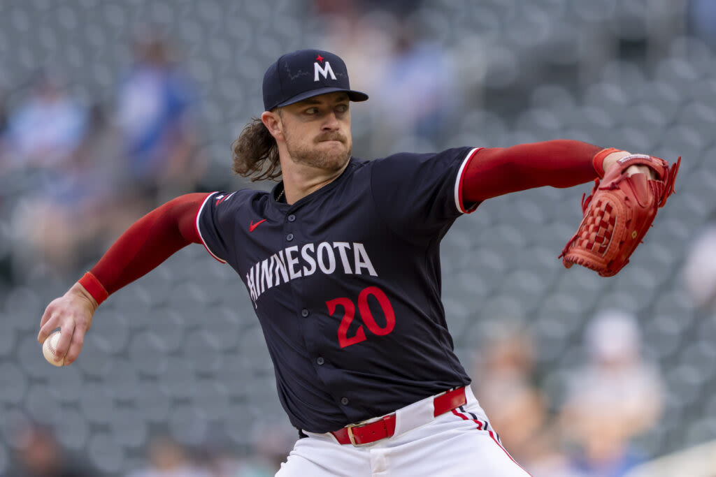 Twins Place Chris Paddack On Injured List