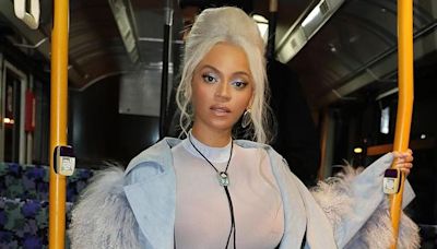 Beyoncé Looks Like a Southern Beauty Queen in the Coolest Icy-Blue Fit