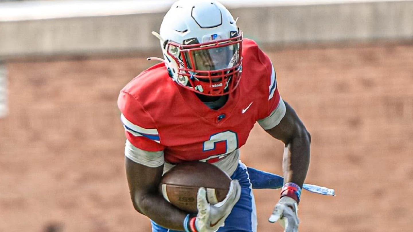 Sunday Offering: Oklahoma in Contention for 4-star 2025 DB Omarion Robinson