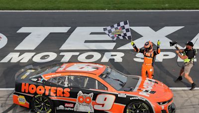 Green Jackets and Yellow flags: Scottie Scheffler did NASCAR, Chase Elliott a solid Sunday