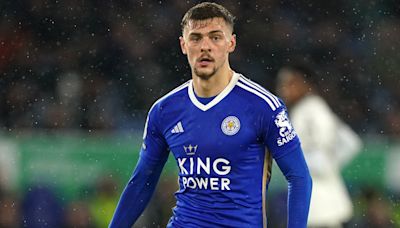 Chelsea sign Leicester midfielder Kiernan Dewsbury-Hall for around £30million