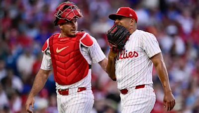 Ranger Suarez exits early with hand injury but Phillies defeat Cards to extend home streak