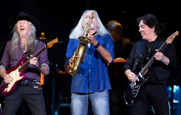 Doobie Brothers Phoenix concert rocked every hit that stirs your '70s soul