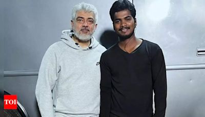 Ajith looks smart in the latest click with fans at the 'Good Bad Ugly' shoot | Tamil Movie News - Times of India