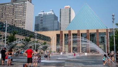 Pack the SPF: Edmonton's about to see its first 30°C day of 2024 | News