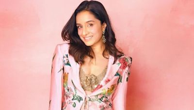 Shraddha Kapoor Gives EPIC Reply to Fan Who Proposed to Her After She Confirmed Dating Rahul Mody - News18