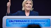 Más de 200 candidatos renuncian en Francia para evitar la mayoría absoluta de Le Pen