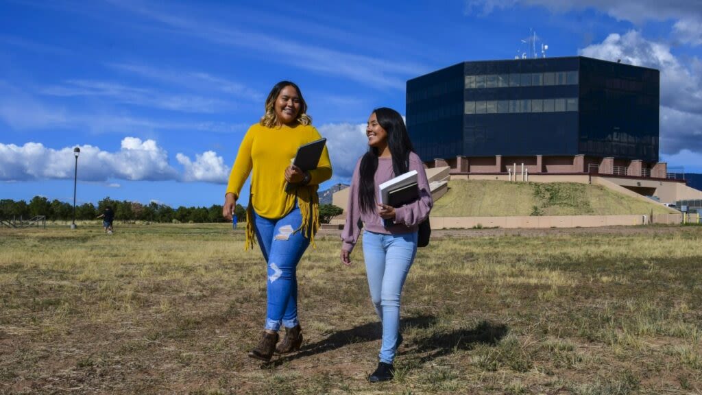 Diné College, ASU collaborate on Navajo Law Program