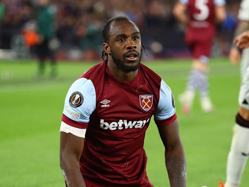 West Ham's Antonio hits out at officials after Europa exit