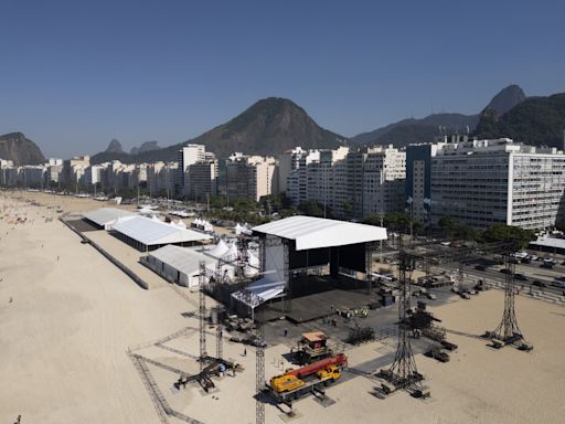 'Inflação Madonna': preços na orla de Copacabana sobem mais que no réveillon e reservas em quiosques chegam a custar R$ 4 mil