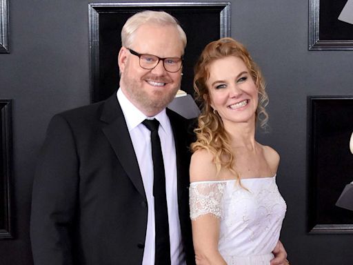 Jim Gaffigan Compares Being a Dad to Being an NFL 'Backup Quarterback': 'On the Team but You're Not the Star'