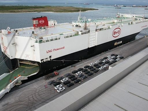 Plano de expansão global: Navio da BYD que leva até 7.500 carros chega ao Brasil pela primeira vez