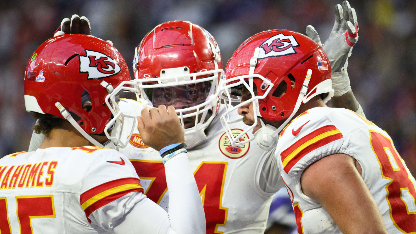 Chiefs best way to create cap space comes with a massive risk