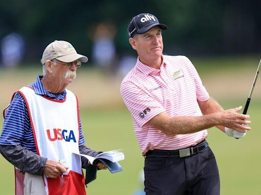 Jim Furyk, caddie Mike 'Fluff' Cowan part amicably after 25 years as Fluff takes permanent bag on PGA Tour