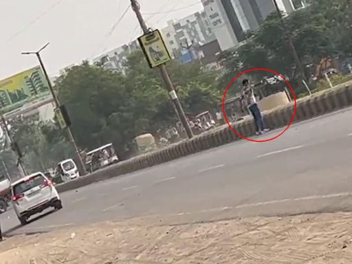 Video: Mirzapur Plays Out In Bareilly, Shots Fired Across Busy Road