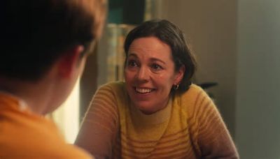 Olivia Colman revela que no regresará a Heartstopper para la tercera temporada