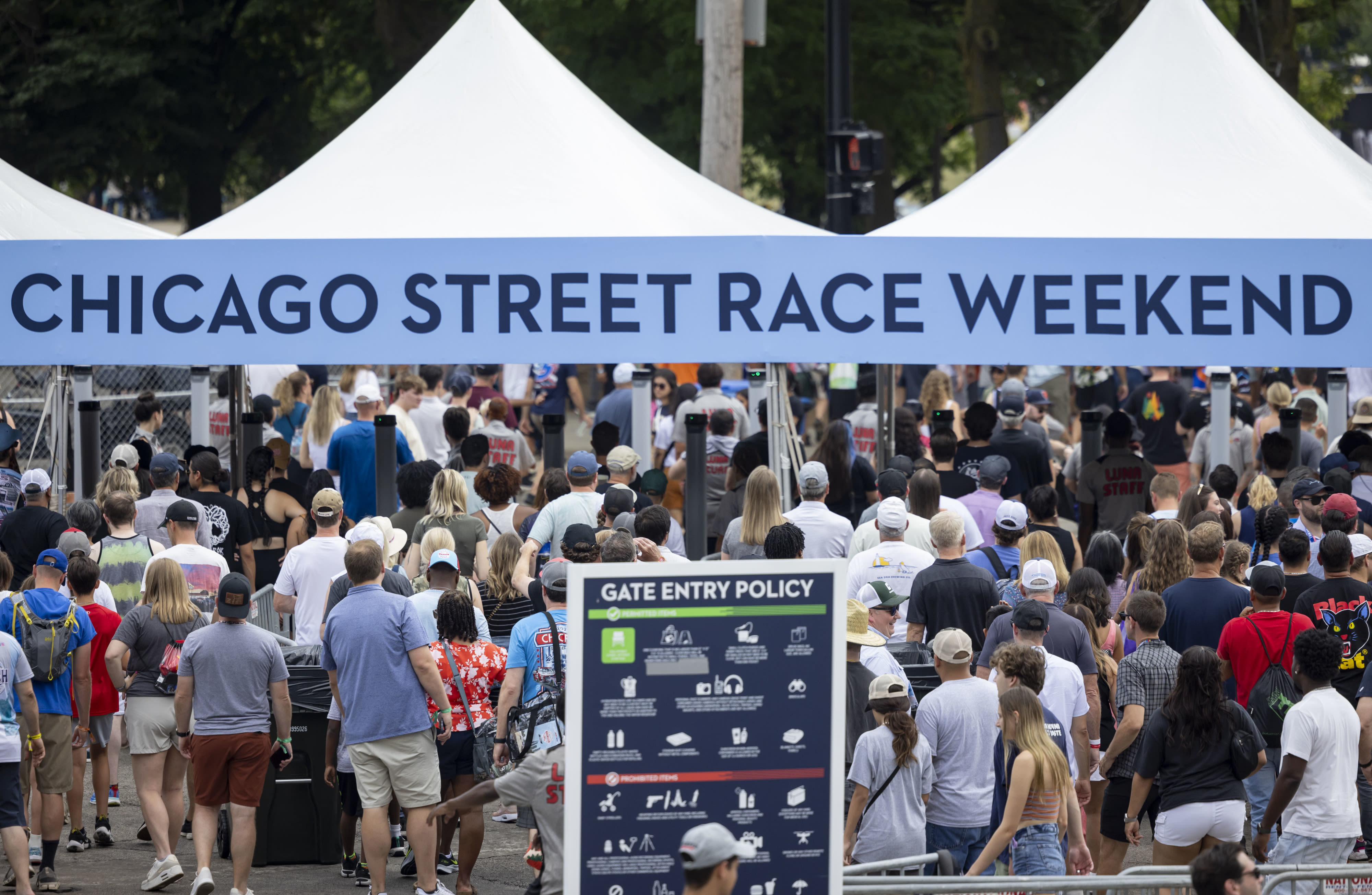 NASCAR Chicago street race: For second year in a row, rain interrupts Grant Park 165