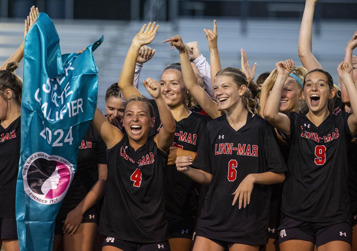 Photos: Iowa City West at Linn-Mar in Class 3A girls’ soccer regional final game