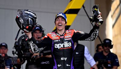 Cetak Sejarah, Maverick Vinales Hanya Senang Bisa Menang Lagi di MotoGP : Okezone Sports