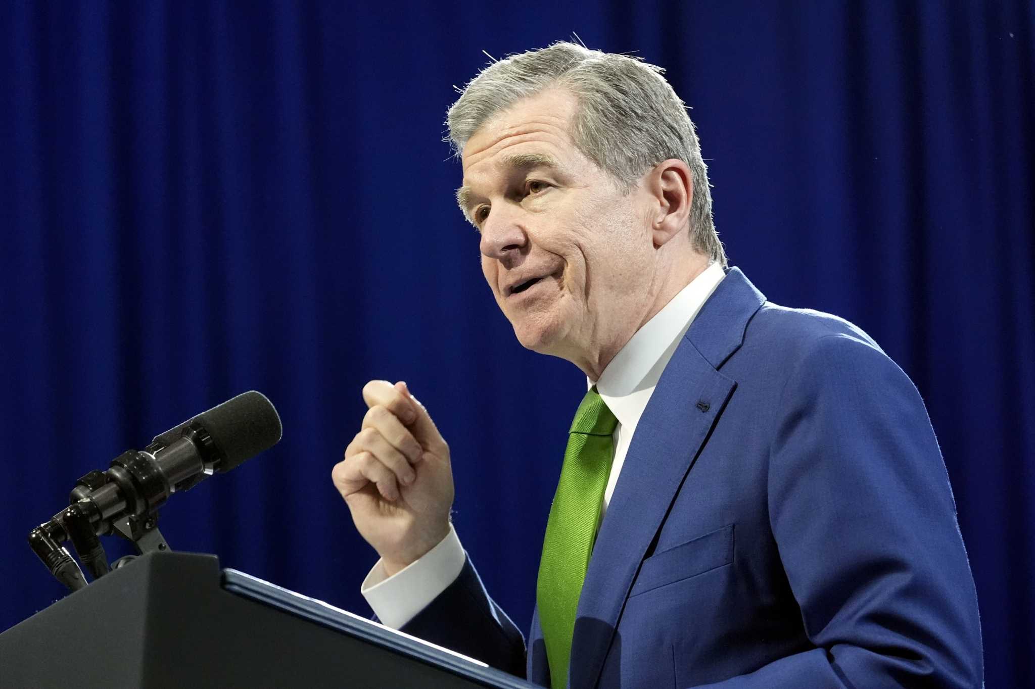 North Carolina governor vetoes masks bill largely because of provision about campaign finance