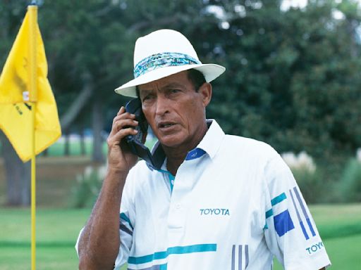 Chi Chi Rodriguez, Hall of Fame golfer known for antics on the greens, dies at 88