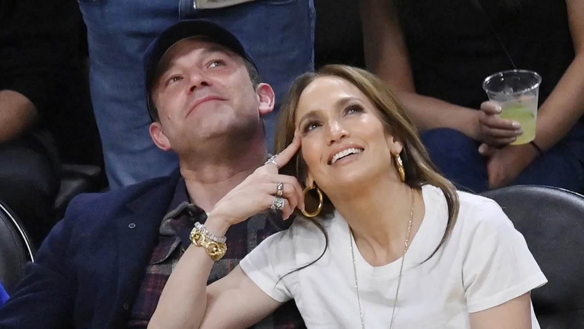 Jennifer Lopez and Ben Affleck on the verge of separation, this clue which sows doubt