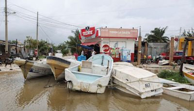 Thousands flee Hurricane Milton, causing traffic jams and fuel shortages