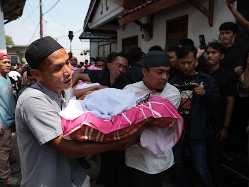 Al menos 11 muertos, en su mayoría estudiantes, en un accidente de autobús en Indonesia
