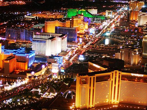 Las Vegas Strip casino signs huge rock band for exclusive shows