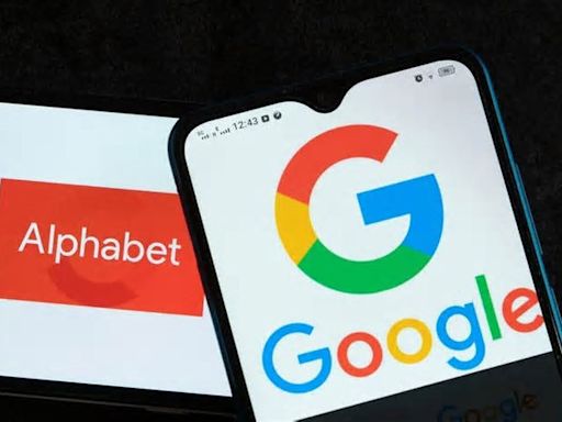 Google Parent Alphabet's Debut Dividend Sparks Reflection On PayPal Co-Founder Peter Thiel's 2012 Warning: 'You're Admitting That You're No Longer A Technology Company'