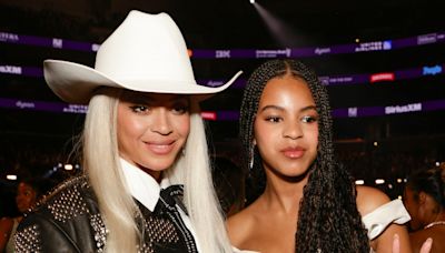 Beyoncé's Mom Tina Knowles Defends Blue Ivy From "Green Eyed Monsters" - E! Online