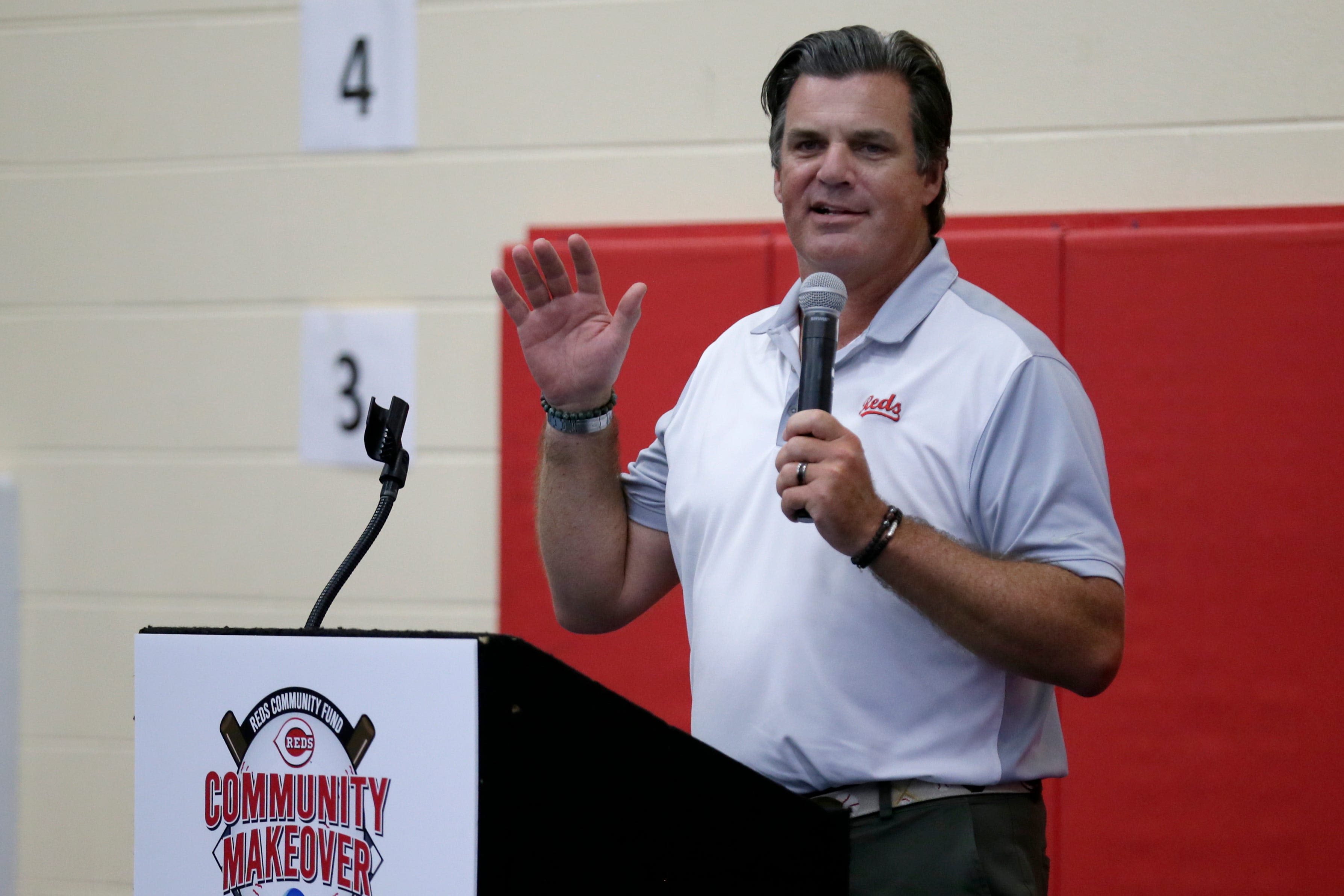 Cincinnati Reds promote Phil Castellini, Doug Healey to bigger front-office roles