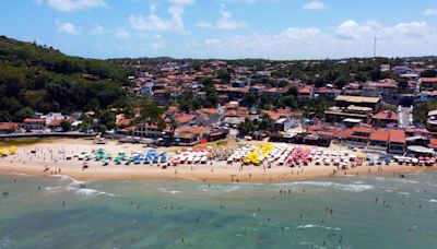 Ostras, bar flutuante e passeio: como cartão-postal do Nordeste ganhou prêmio internacional