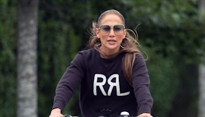 Jennifer Lopez Goes Biking Amid Ben Marriage Trouble