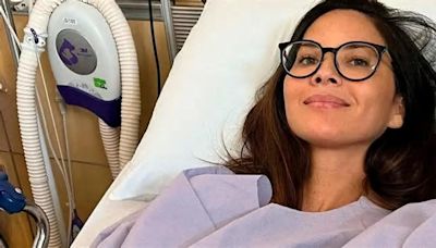 Olivia Munn revela su lucha contra el cáncer y su procedimiento de doble mastectomía