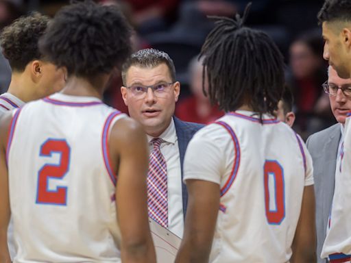 Who will start for Bradley basketball? The Braves and the new-look Missouri Valley