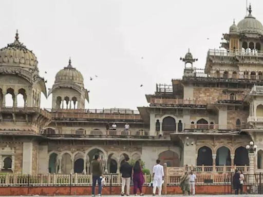 Pied Pipers on the prowl: Two Jaipur heritage sites shut for 2 days to wipe out rodents | Jaipur News - Times of India